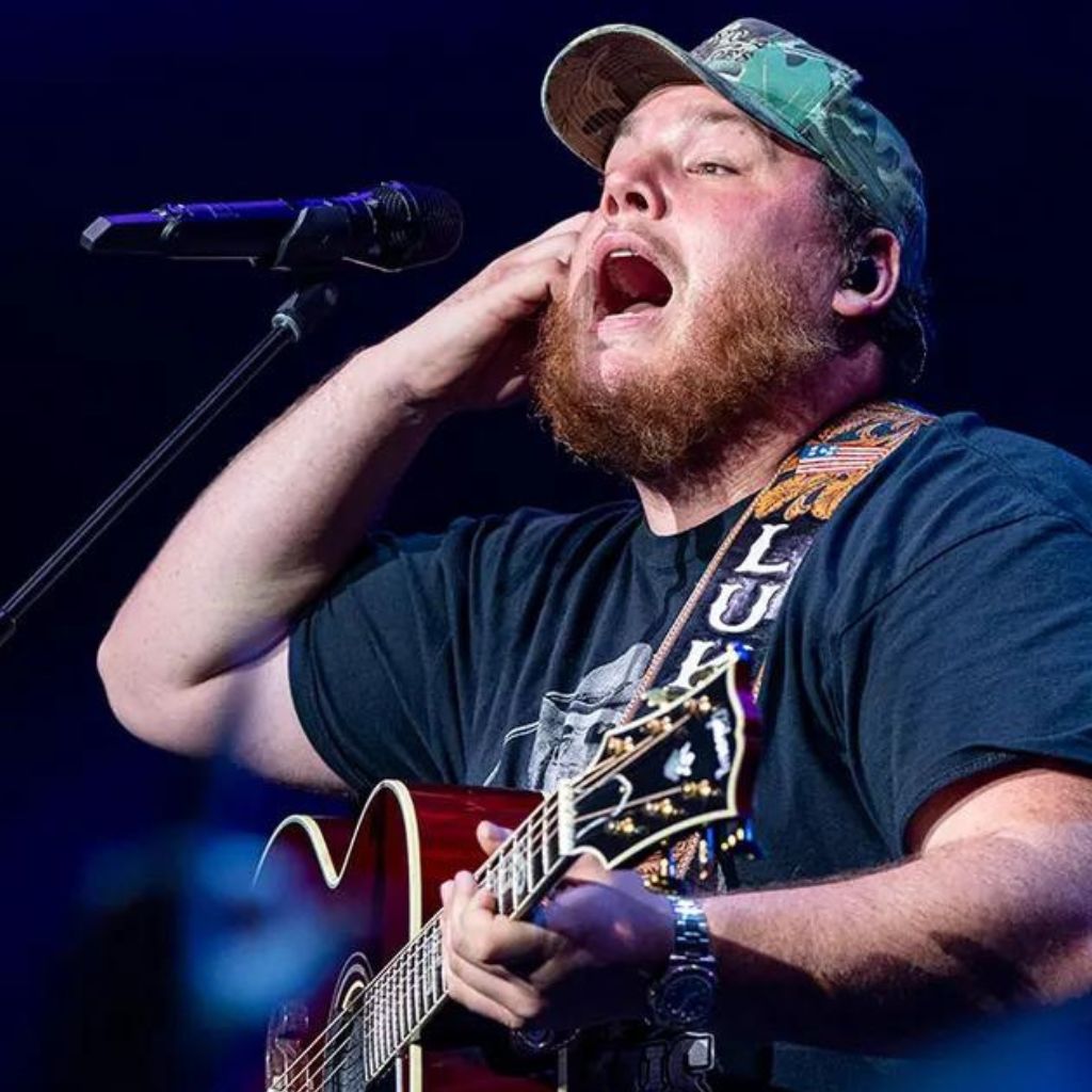 Luke Combs Fast Car Lyrics